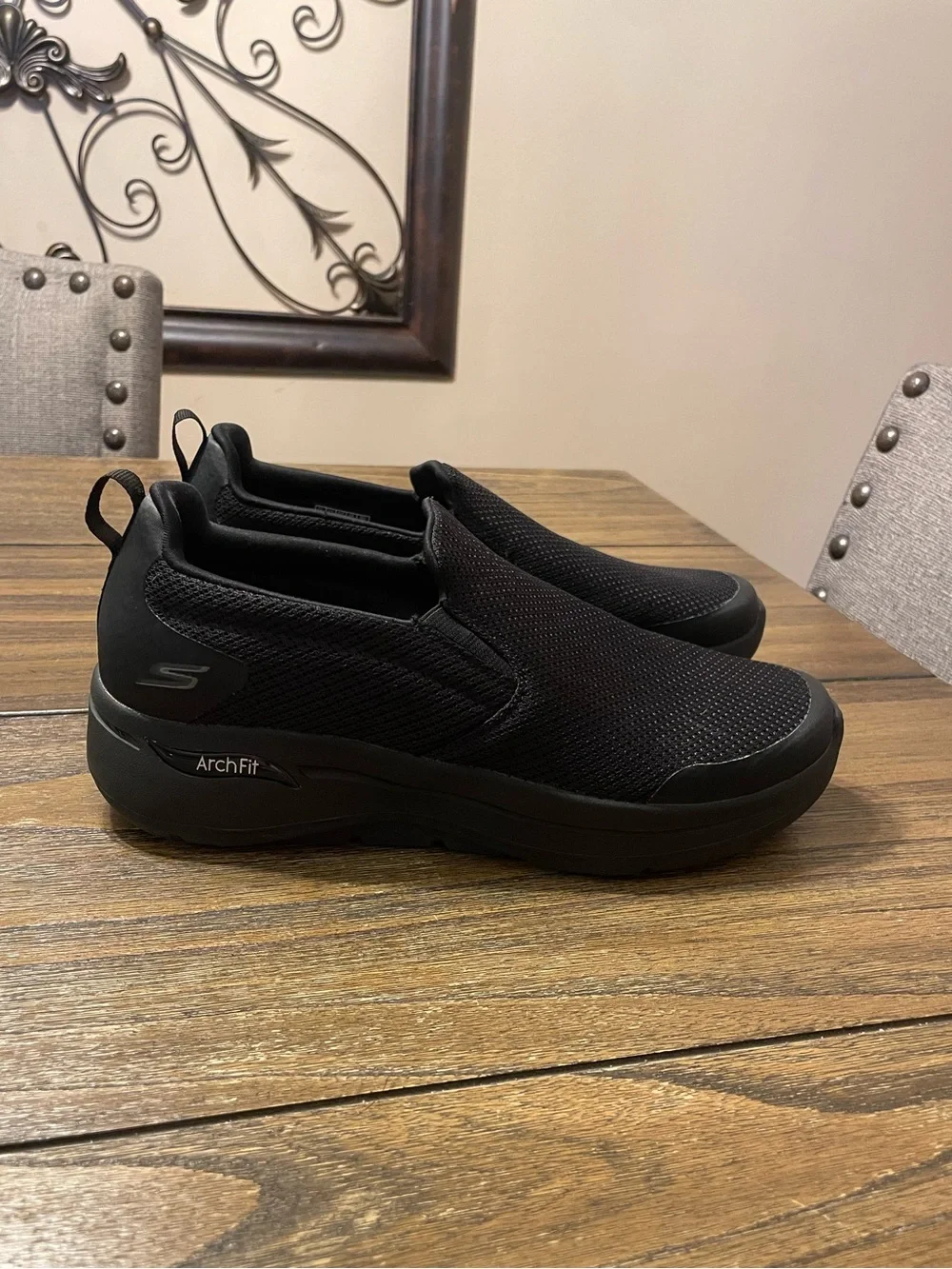Skechers GO WALK Arch Fit - Idyllic Slip-on Sneaker Shoe Black Men’s 8 216121